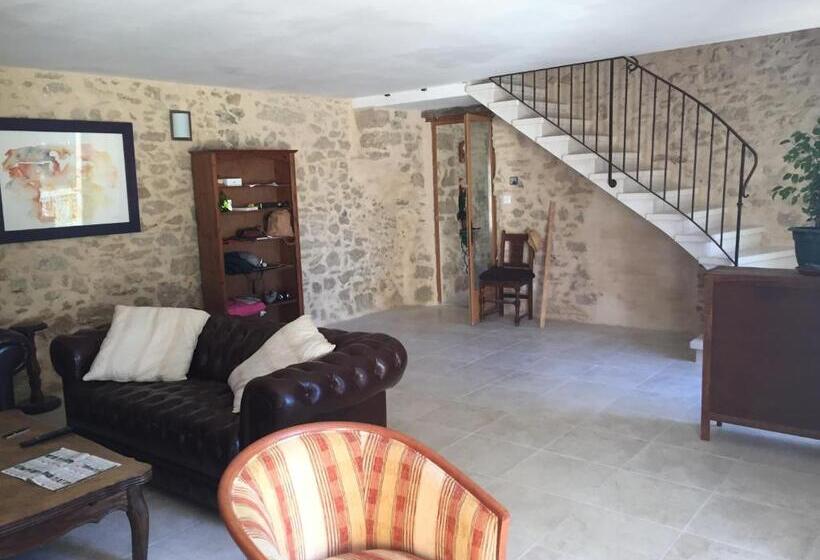 민박 La Maison Ocre