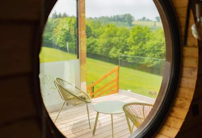 Hotelli Le Hameau Des Sens