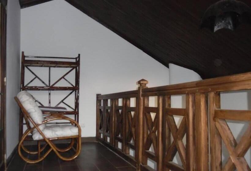 پانسیون Ecole Lodge Antananarivo