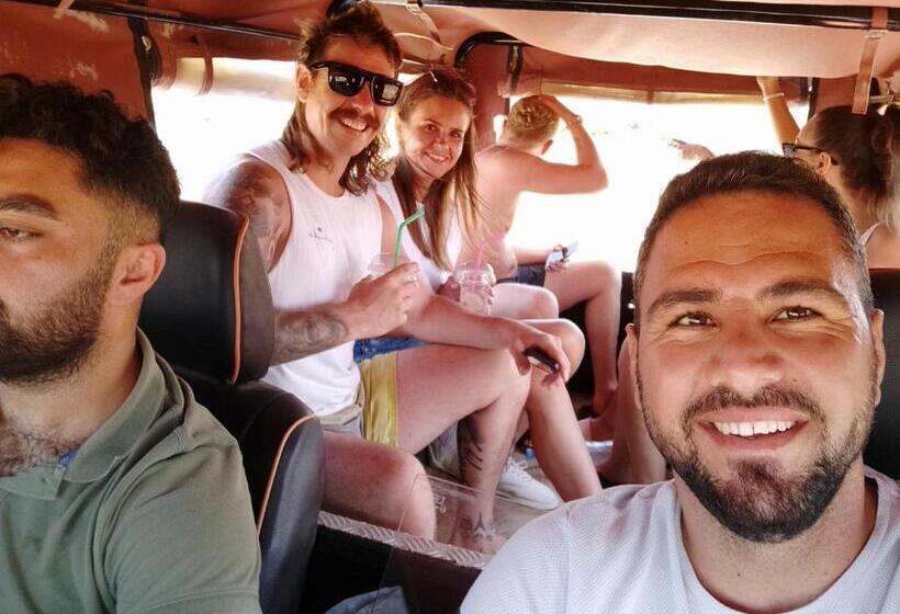 پانسیون Oasi̇s At Ayfi̇lon