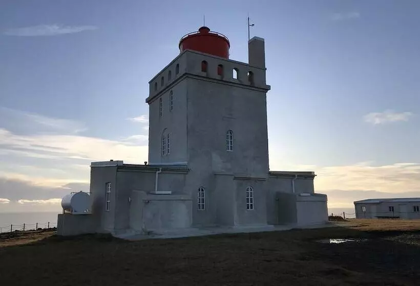 تختخواب و صبحانه Guesthouse Rauðafell