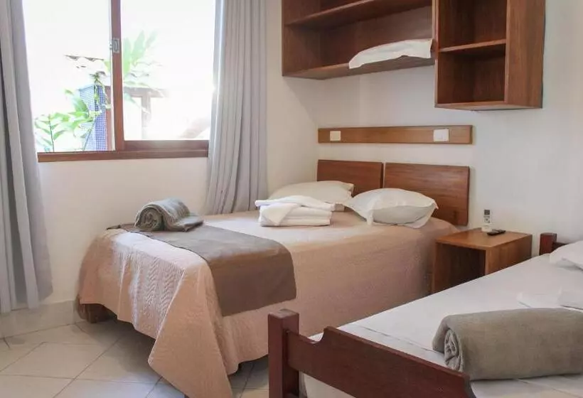 Majatalo Alapage Toque Toque