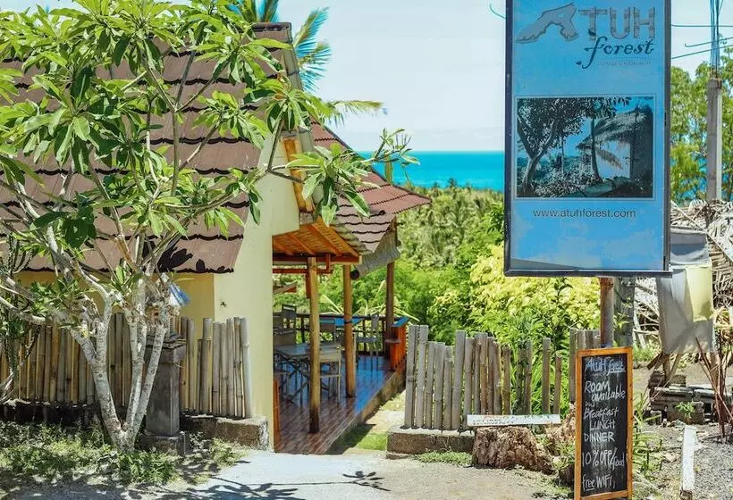 ペンション Atuh Forest Cottage