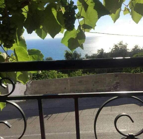 Pensjonat Joni S House