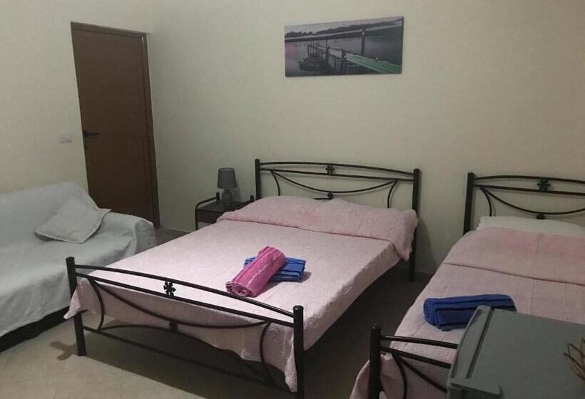 Pensjonat Joni S House