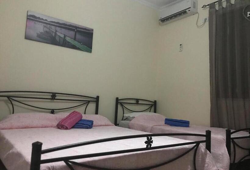 Pensjonat Joni S House