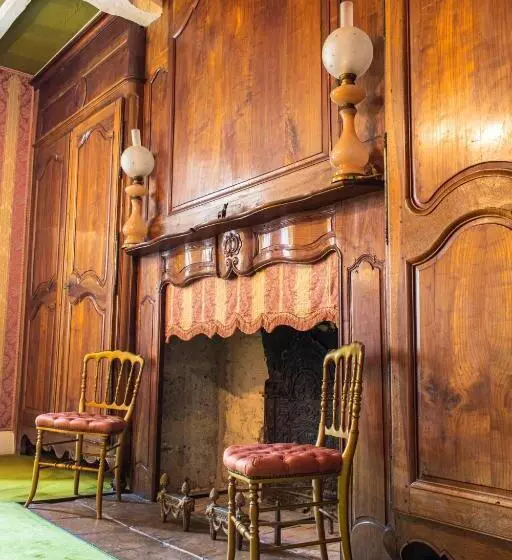 ペンション Maison De Maître Avec Grand Parc Arboré Clos De Murs