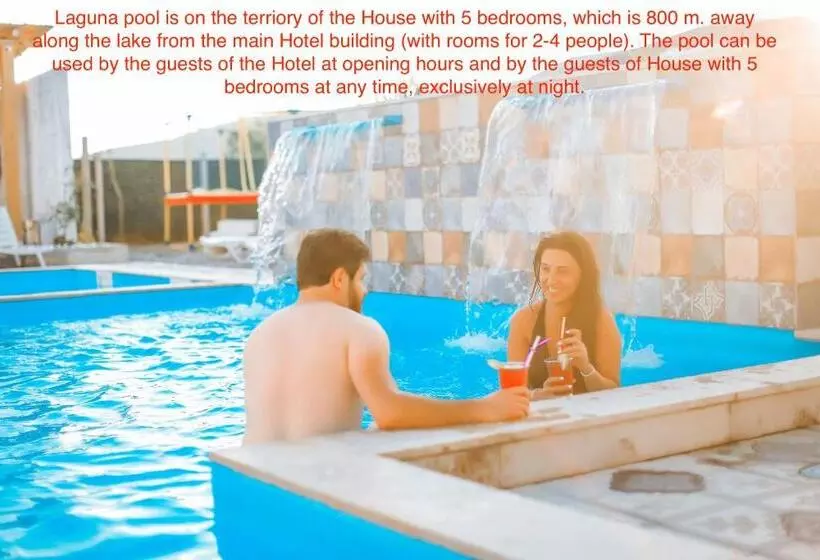 هتل Laguna Beach Club Bazaleti Lake