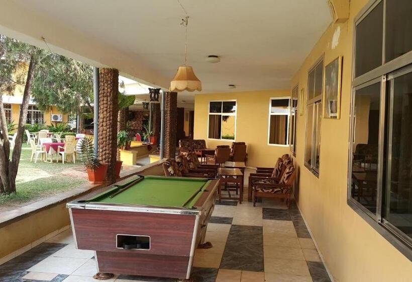 בית מלון כפרי Oasis