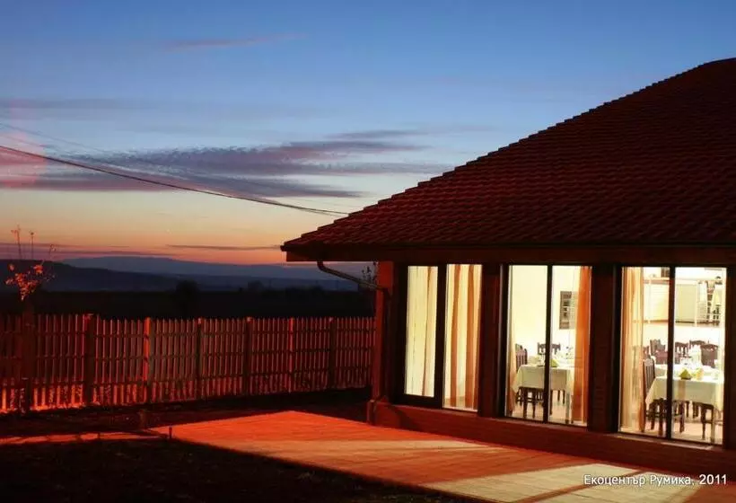 Hotelli Rumika Ecocenter