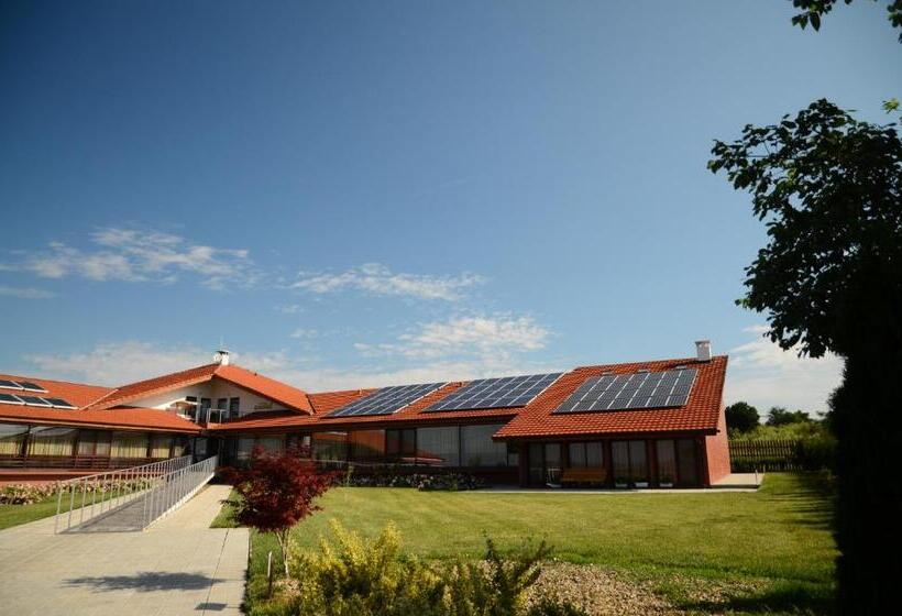 ホテル Rumika Ecocenter