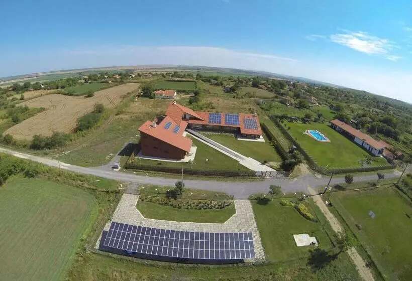 Hotelli Rumika Ecocenter