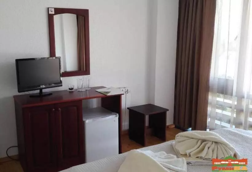 Hotelli Rumika Ecocenter