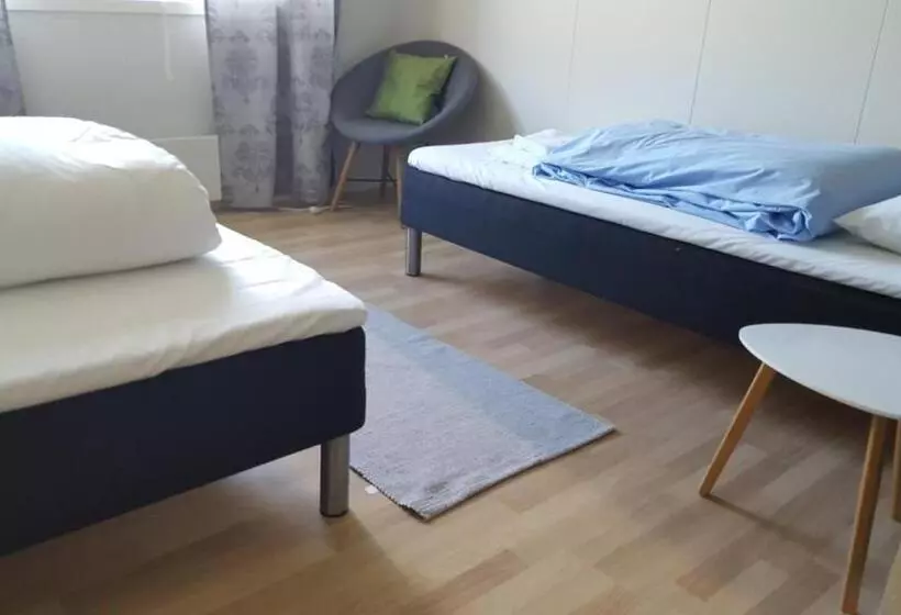 Motelli Sørvågen Inn