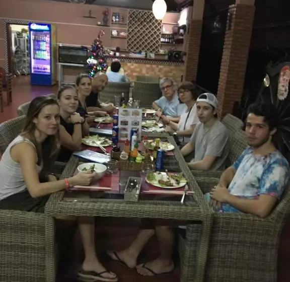 پانسیون Aurora Mekong