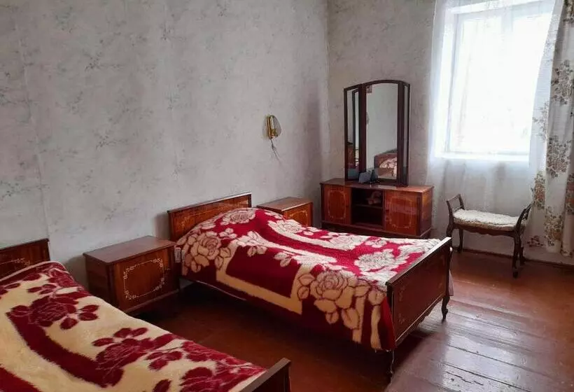 پانسیون Guest House Lankhvri