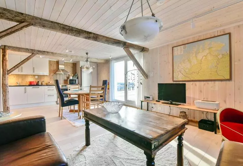 Majatalo Kongsfjord Arctic Lodge