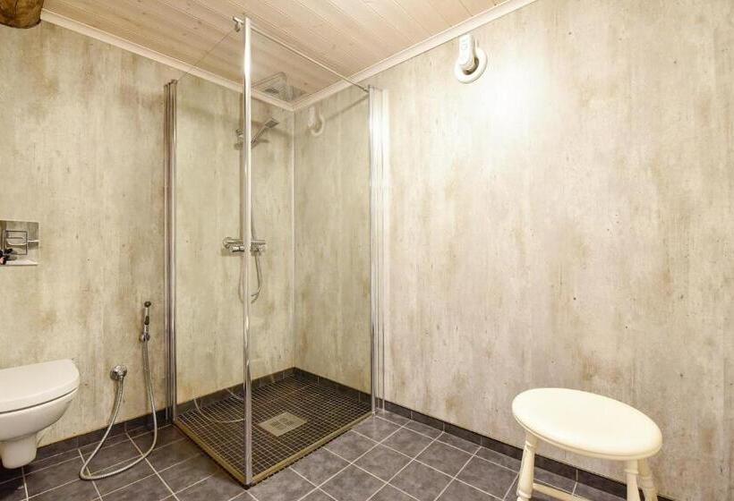 膳宿费 Kongsfjord Arctic Lodge