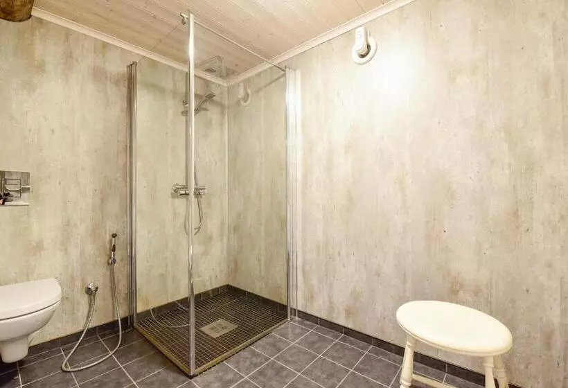 Majatalo Kongsfjord Arctic Lodge