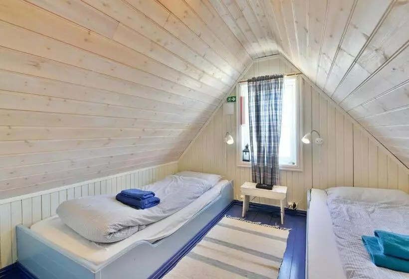 Majatalo Kongsfjord Arctic Lodge