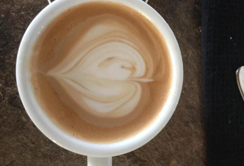 پانسیون More Guesthouse