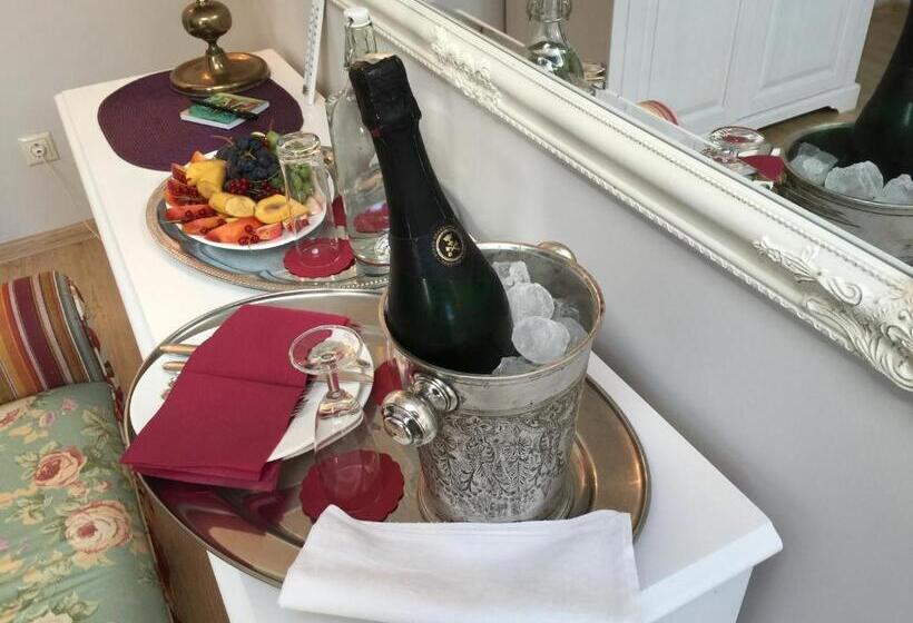 پانسیون More Guesthouse