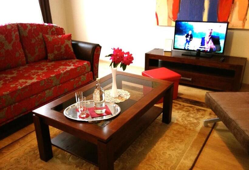 پانسیون More Guesthouse