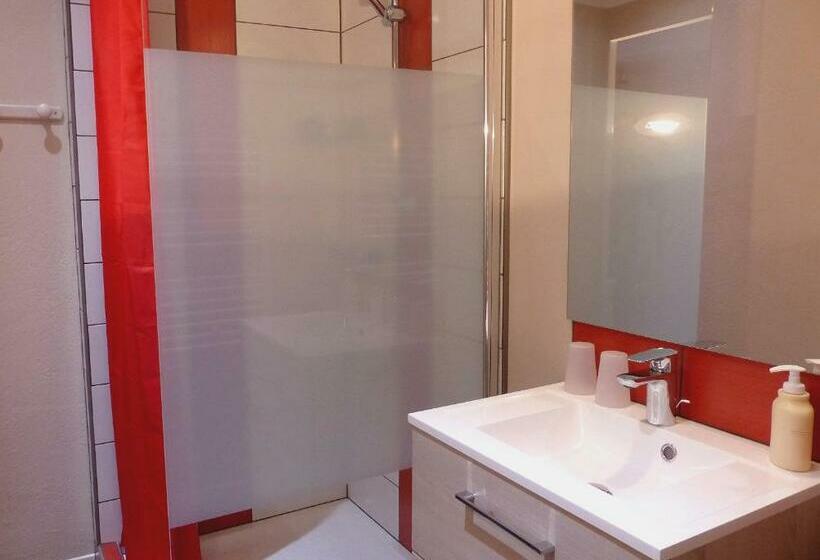 호스텔 Auberge De Trente Pas