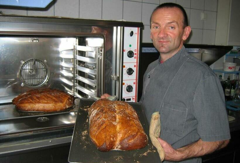 호스텔 Auberge De Trente Pas