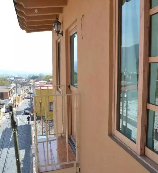 ユースホステル La Ventana Del Tepozteco