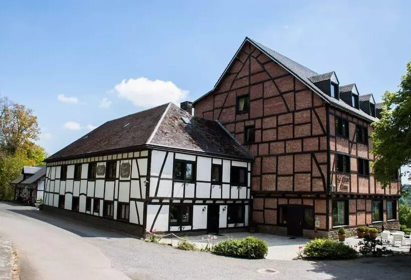 Hotelli Hôtel Grand Champ