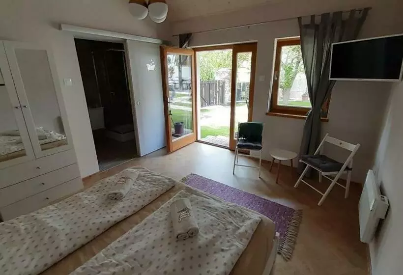 Köveskál Panzió