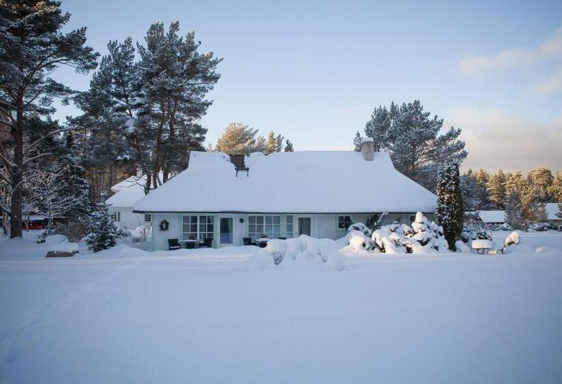 پانسیون Adami Country Guesthouse