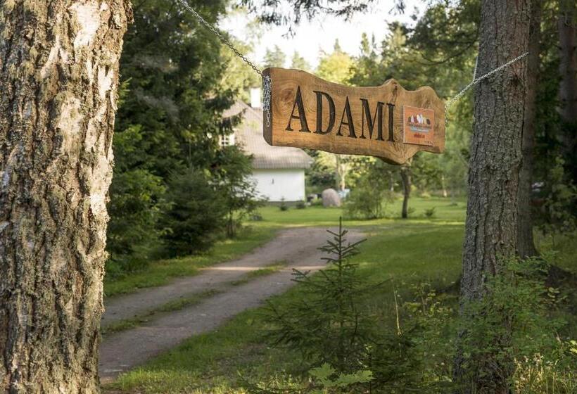 پانسیون Adami Country Guesthouse