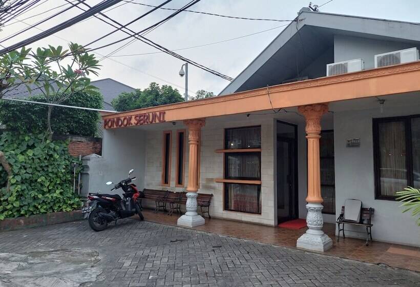 بنسيون Pondok Seruni Kemanggisan Jakarta