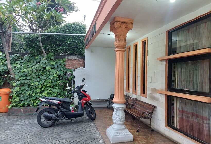 بنسيون Pondok Seruni Kemanggisan Jakarta