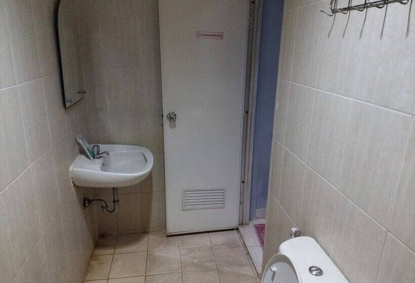 بنسيون Pondok Seruni Kemanggisan Jakarta