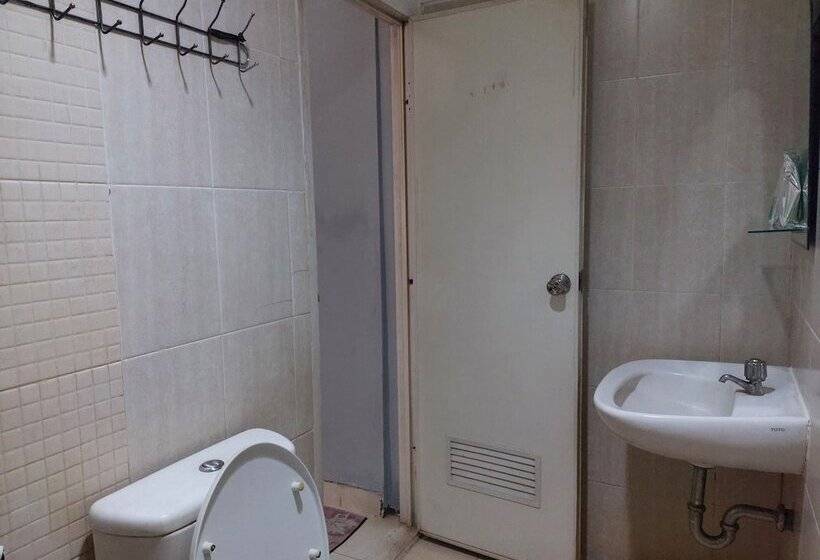 بنسيون Pondok Seruni Kemanggisan Jakarta