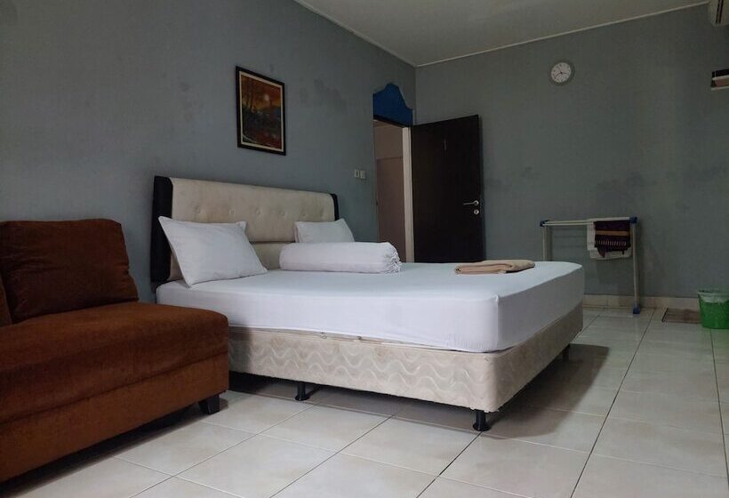 بنسيون Pondok Seruni Kemanggisan Jakarta