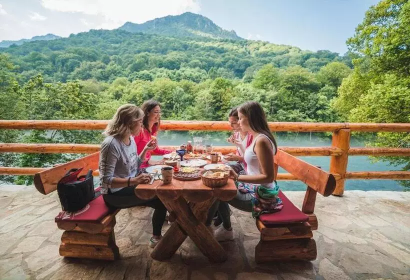 پانسیون Rafting Center Drina Tara