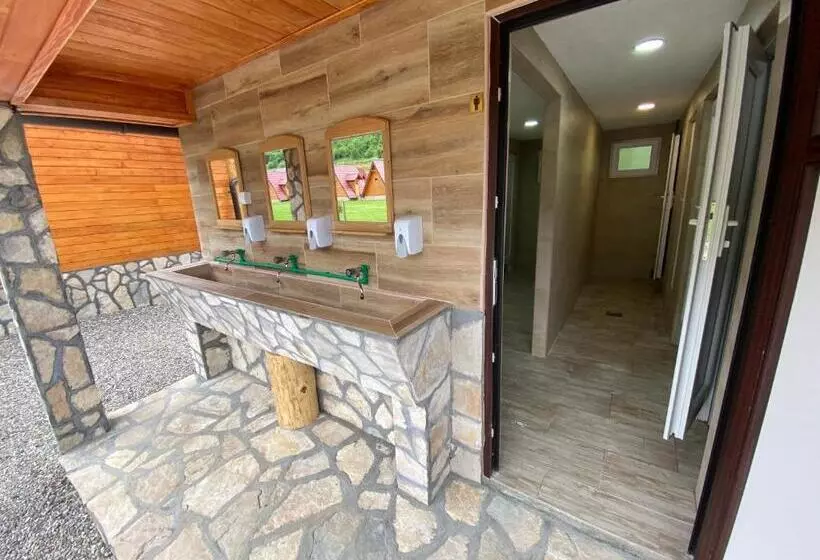 پانسیون Rafting Center Drina Tara