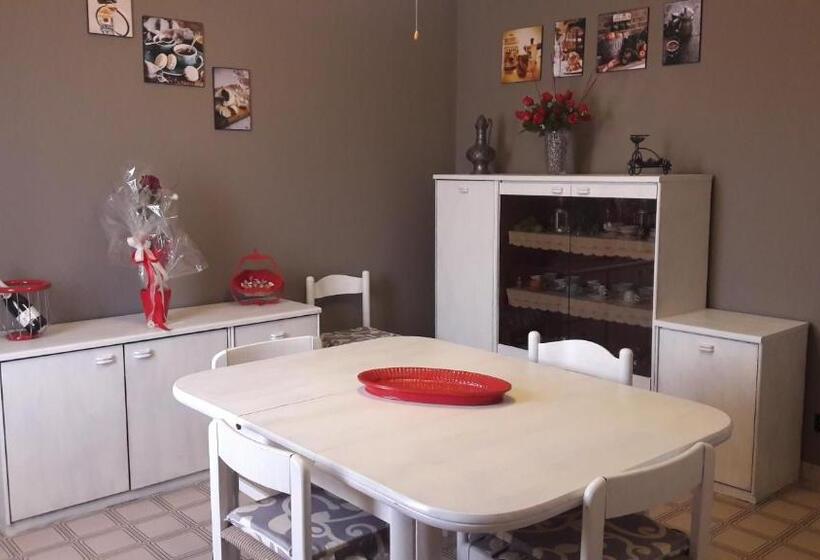 膳宿费 Villa Happy Days