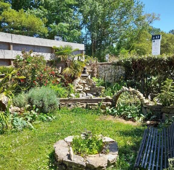 הוסטל Carwyns Surf House