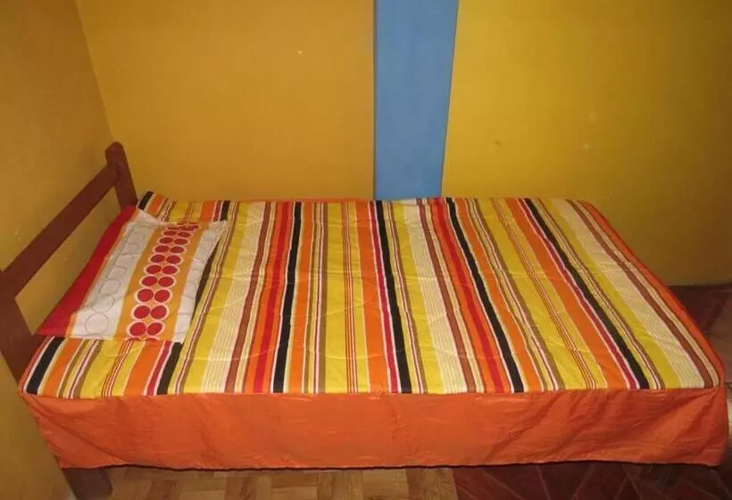 هاستل Nery Lodging