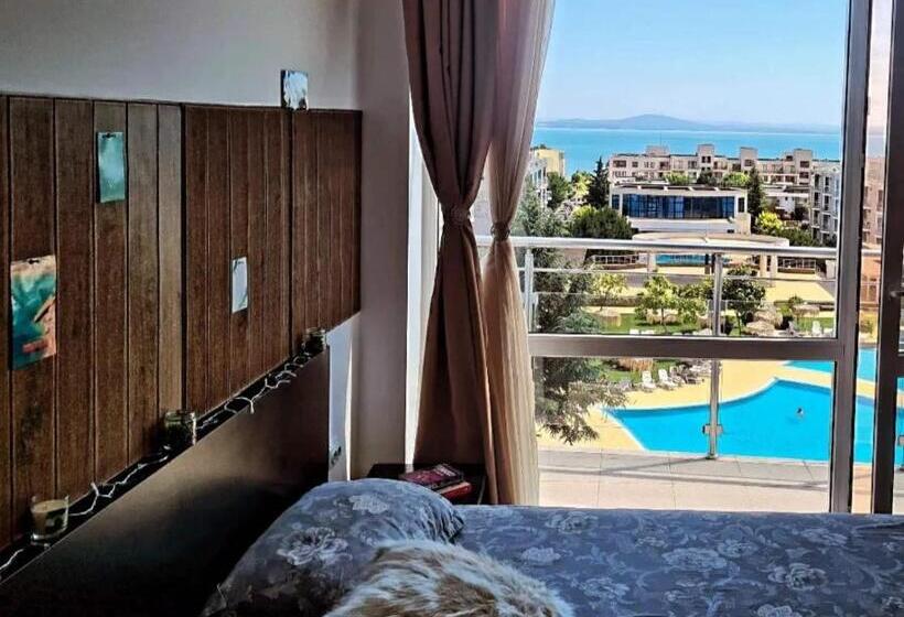 Atlantis Resort Sea View