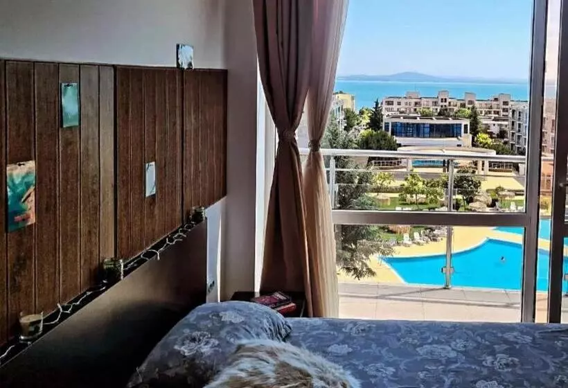 Atlantis Resort Sea View