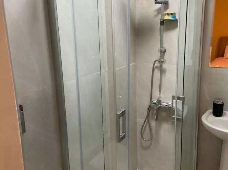 簡易ホテル Aral Turkuaz Butik Otel