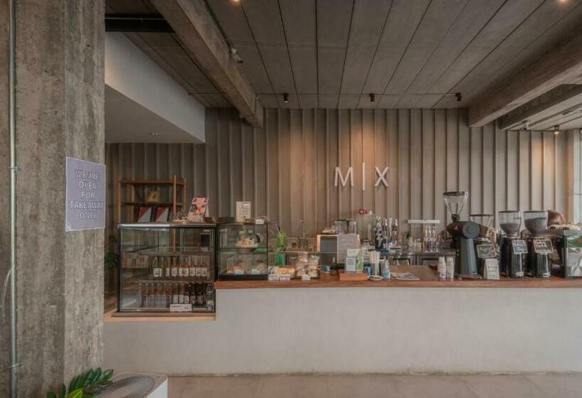 בית מלון כפרי Mix Cafe X Bed D