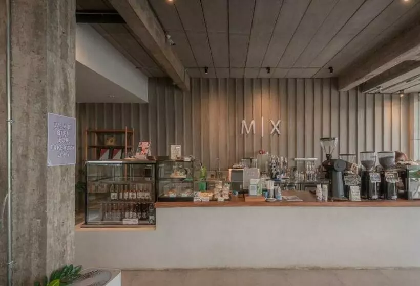 هتل Mix Cafe X Bed D