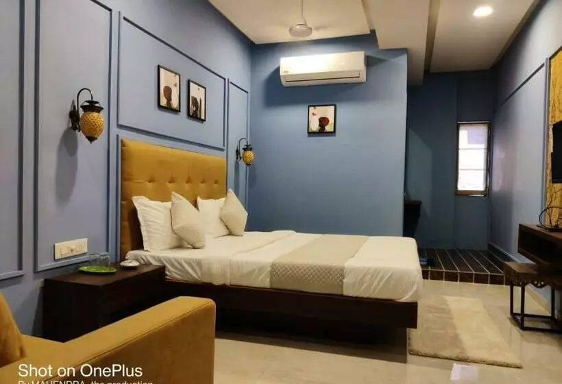 Hôtel Radha Krishna